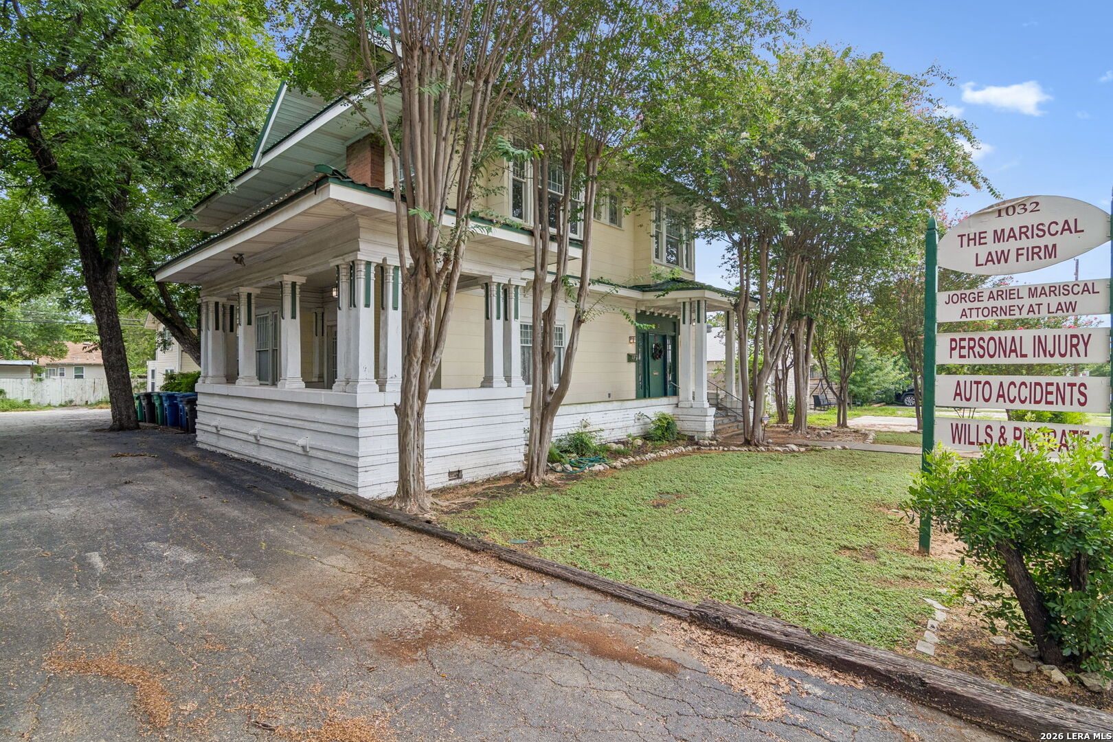 1032 W Woodlawn San Antonio TX 78201