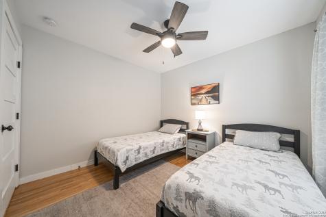 371 Sprucewood Lane San Antonio TX 78216