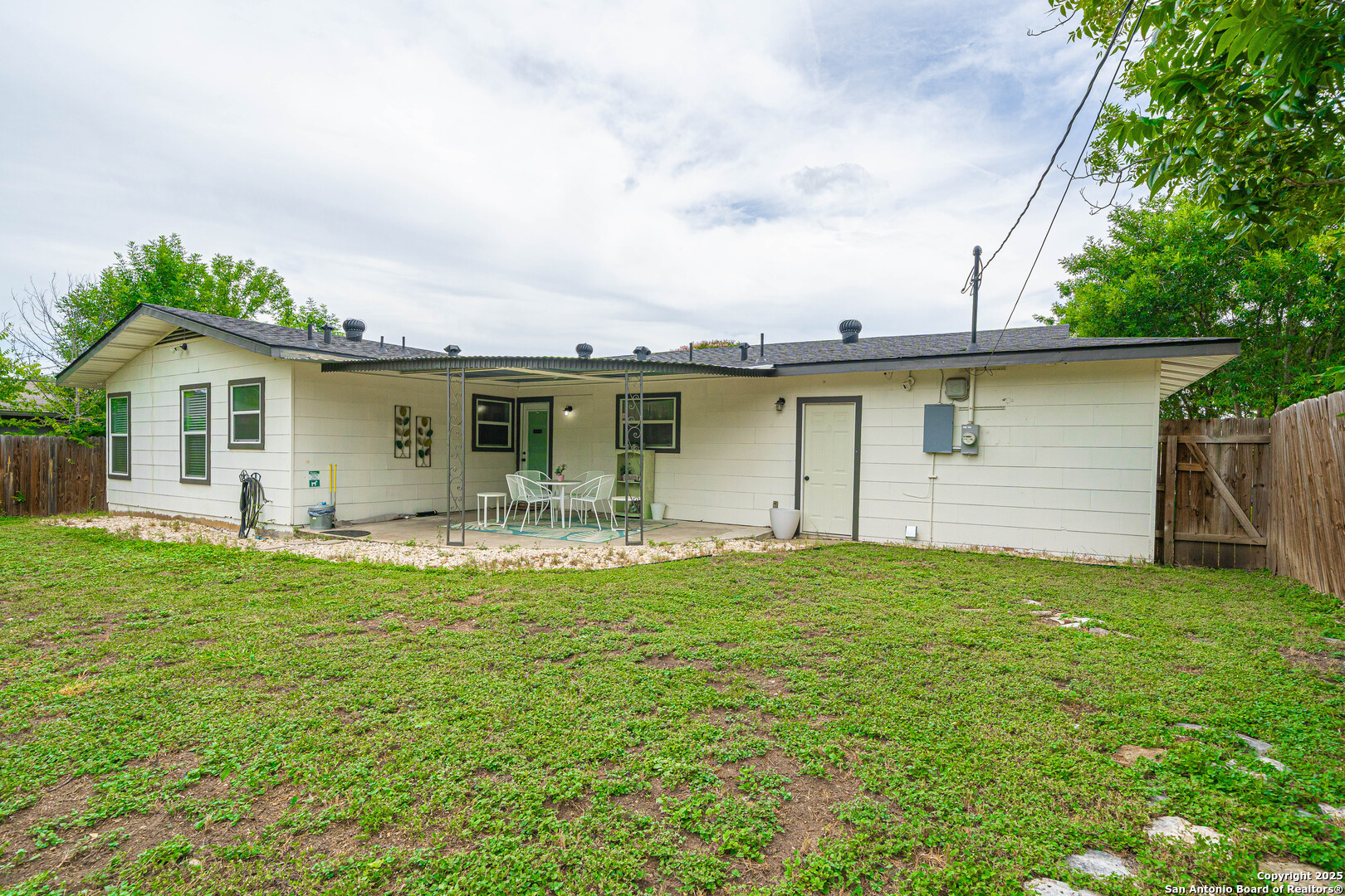 371 Sprucewood Lane San Antonio TX 78216