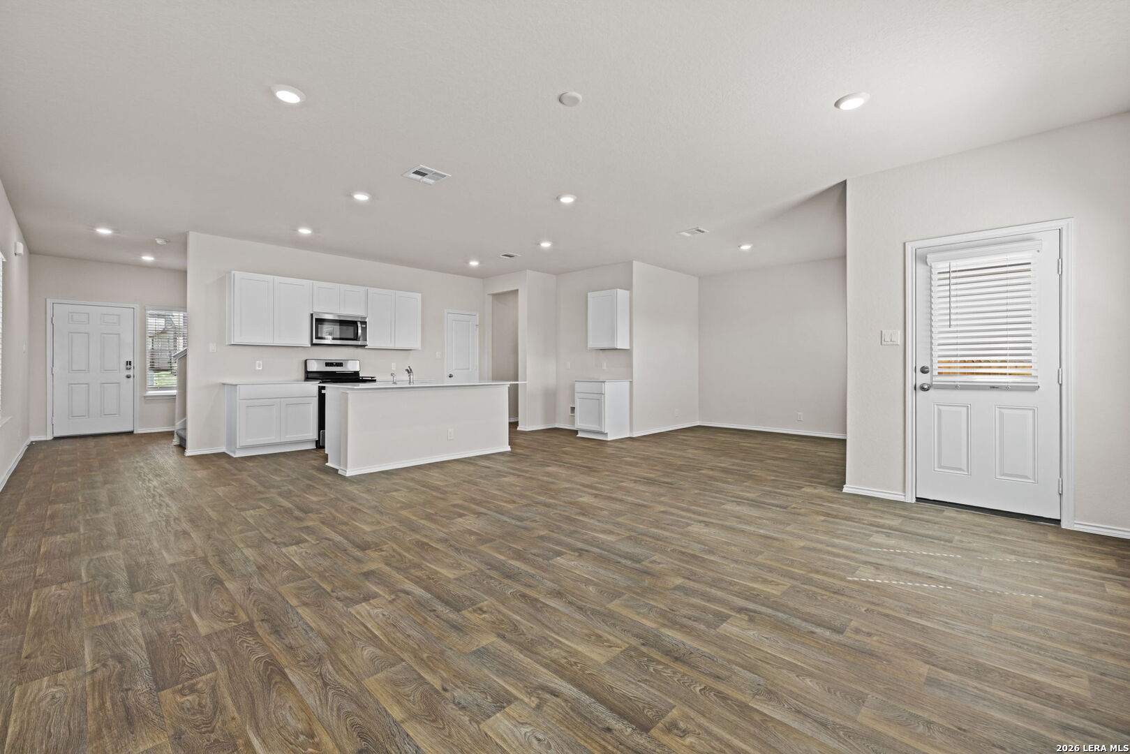 157 Sabine Gull San Antonio TX 78253