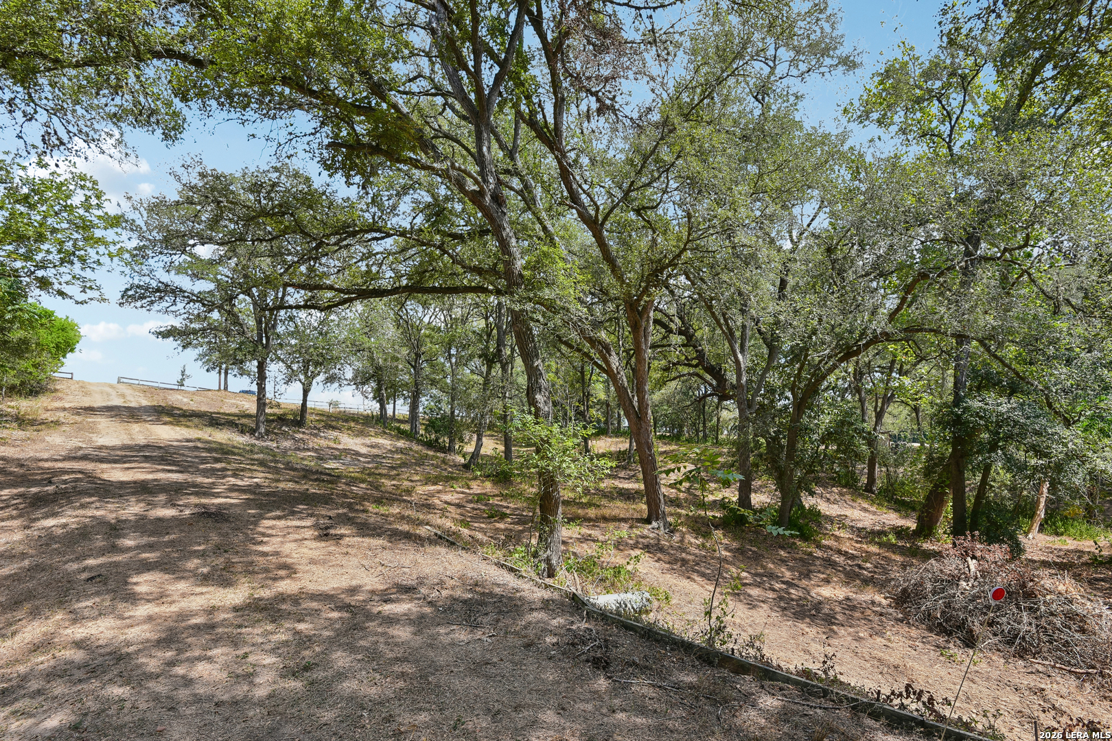 312 County Road 471 Gonzales TX 78629
