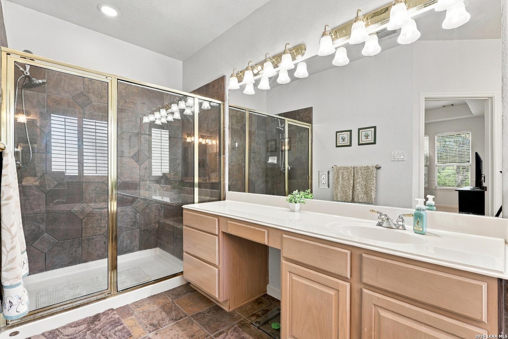 4642 Del Mar Trail San Antonio TX 78251