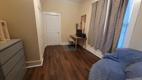 203 Warren San Antonio TX 78212