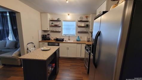 203 Warren San Antonio TX 78212