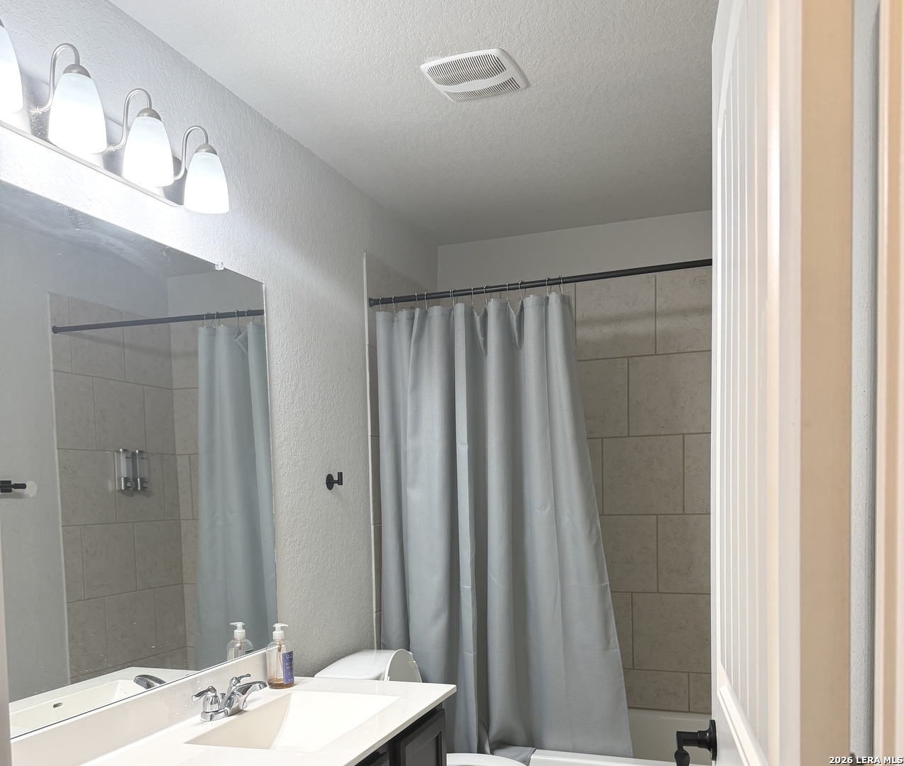 4811 Belgravia Park Converse TX 78109