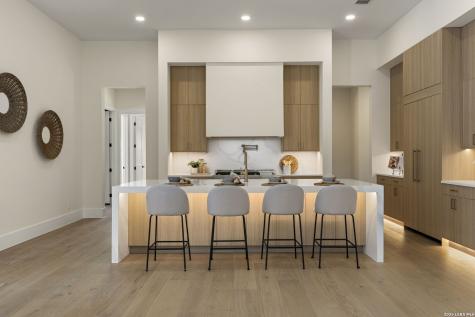 10214 Kendall Canyon San Antonio TX 78255