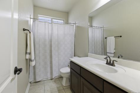 3614 Oaklyn Pass San Antonio TX 78259