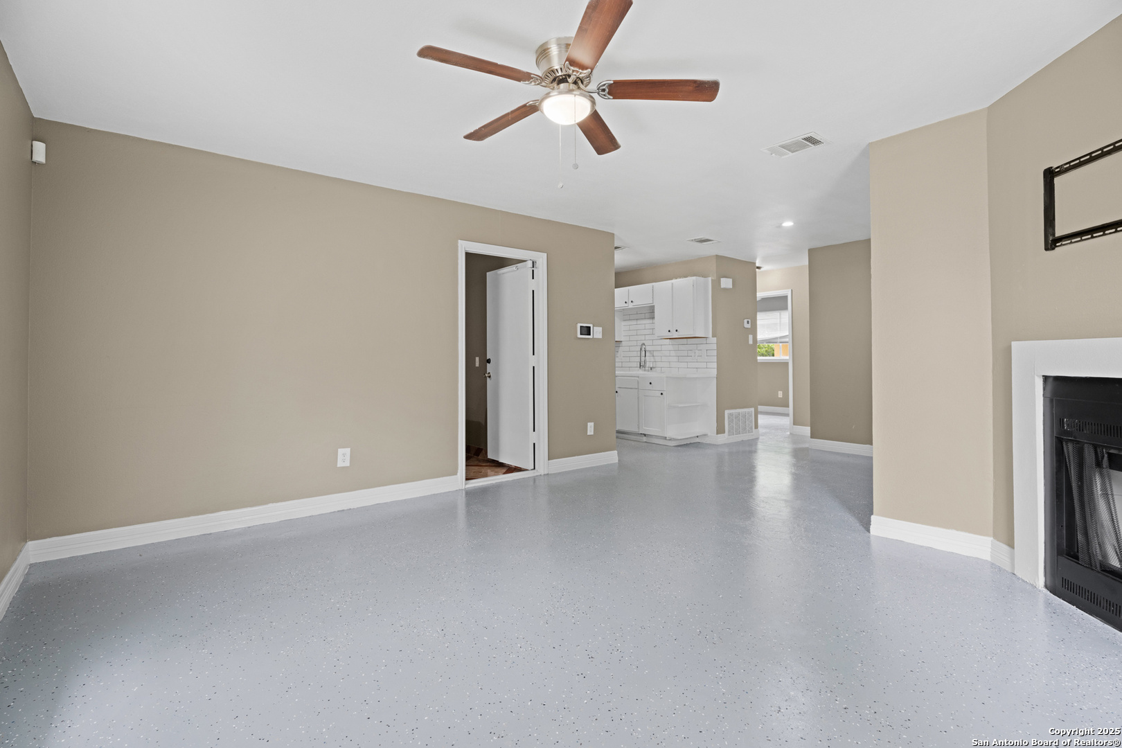 5728 Harefield San Antonio TX 78228