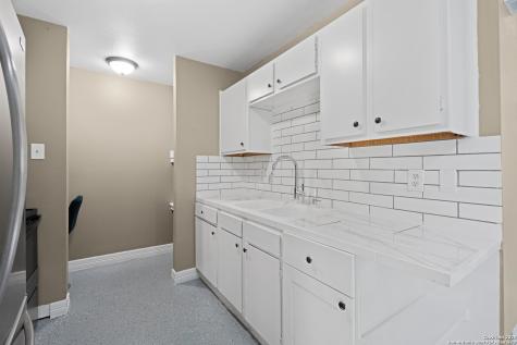 5728 Harefield San Antonio TX 78228
