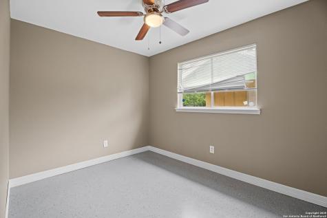5728 Harefield San Antonio TX 78228