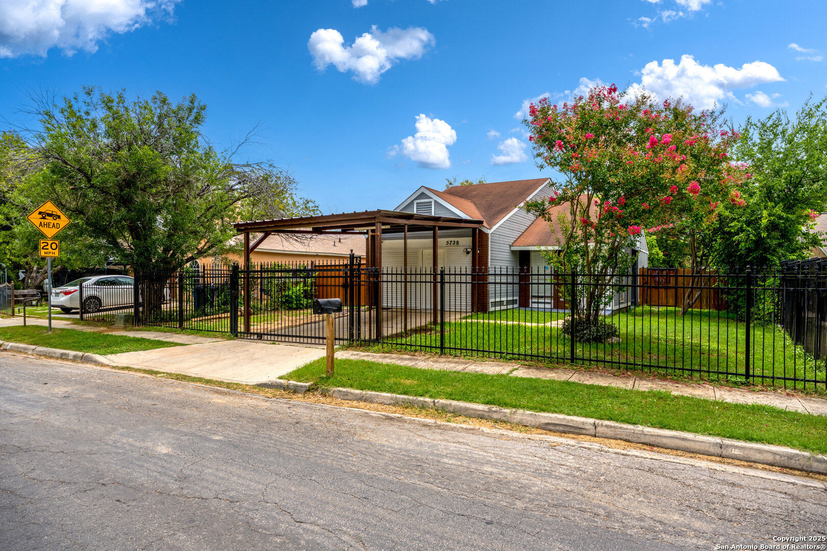 5728 Harefield San Antonio TX 78228