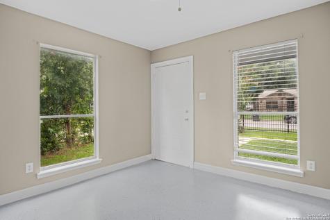 5728 Harefield San Antonio TX 78228