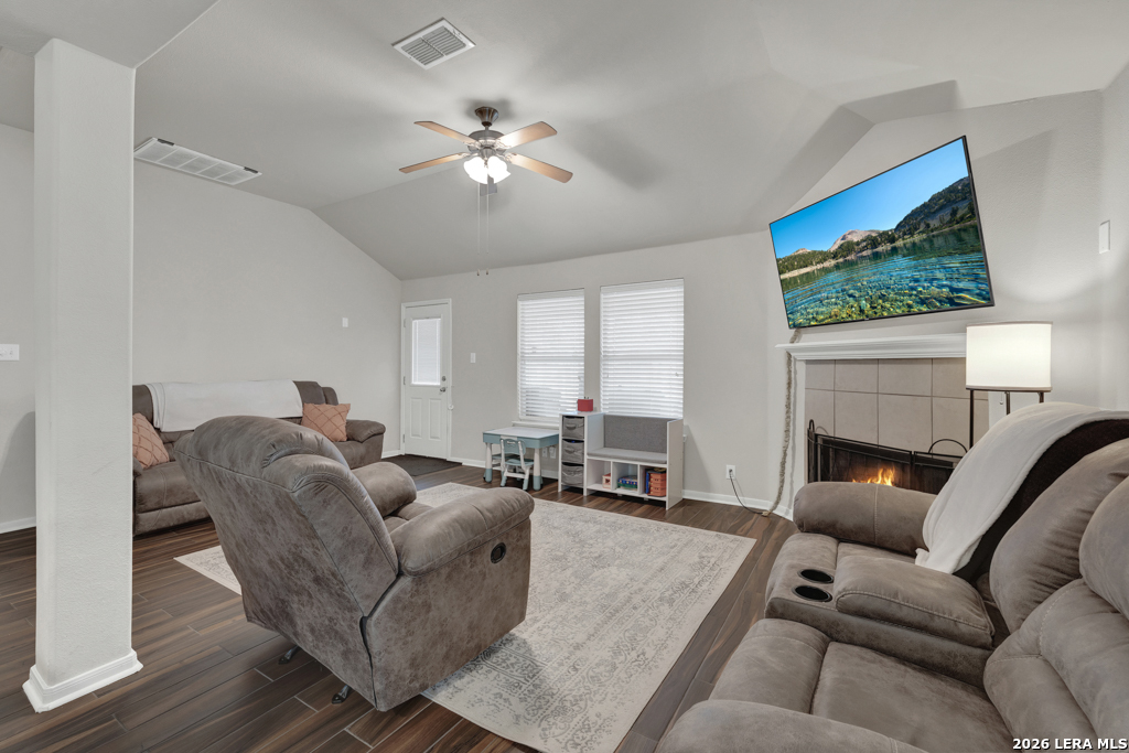 509 Roadrunner New Braunfels TX 78130
