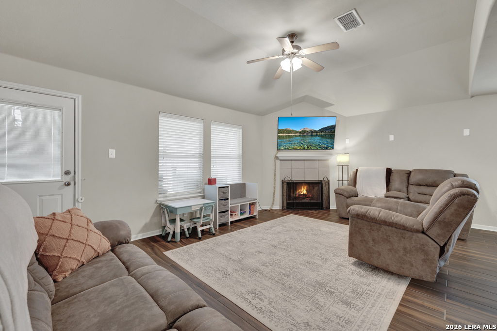 509 Roadrunner New Braunfels TX 78130
