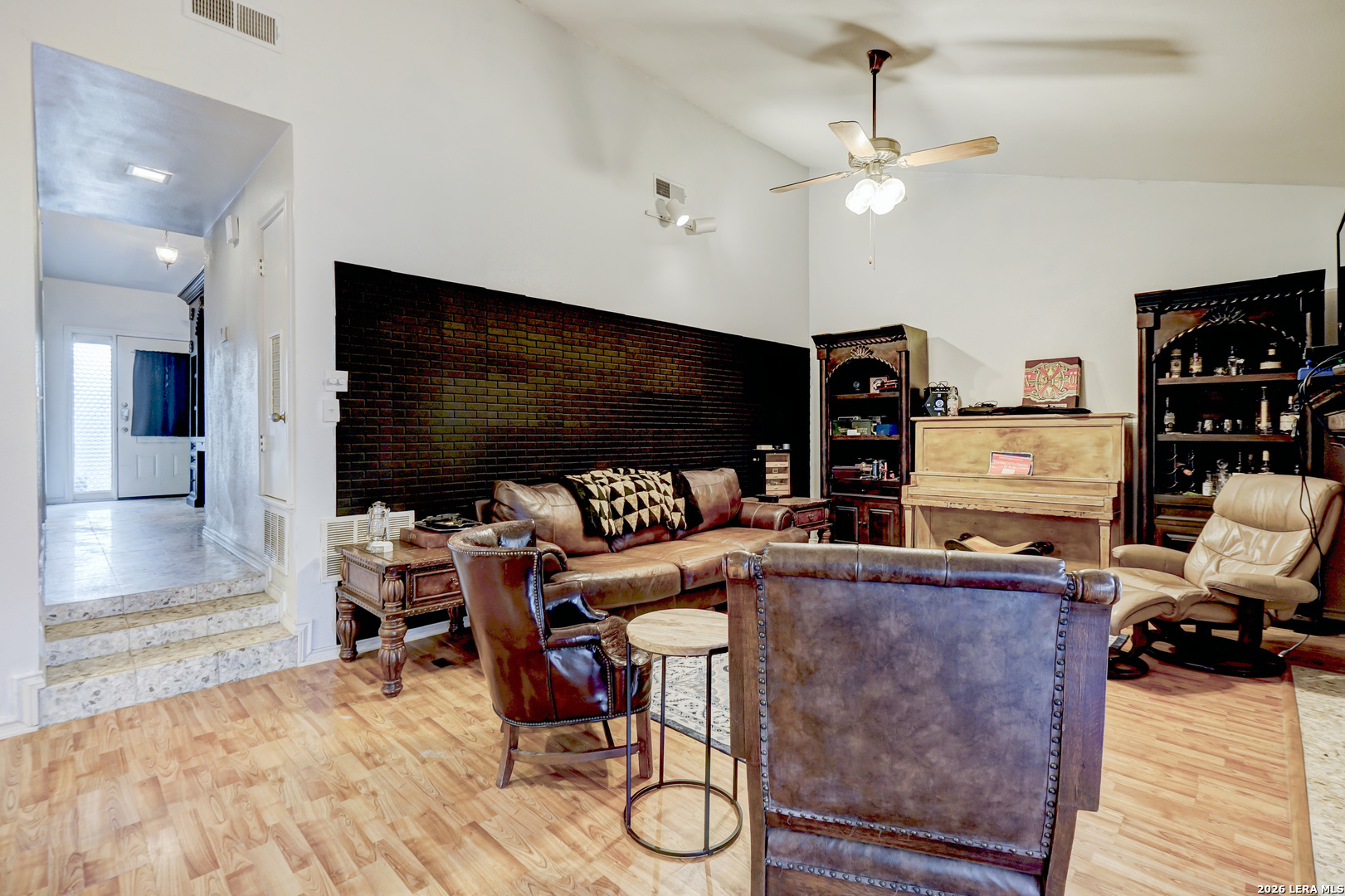 6422 Honey Hill San Antonio TX 78229