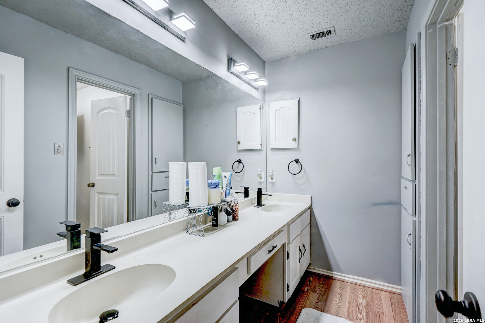 6422 Honey Hill San Antonio TX 78229