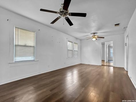 405 Monticello Court San Antonio TX 78223
