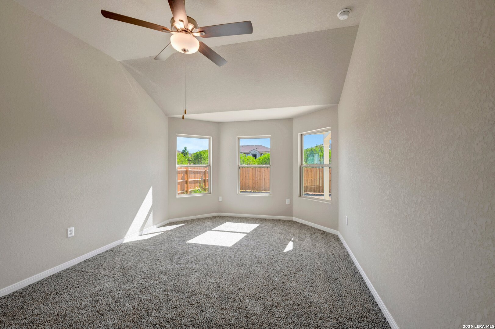 3906 Lone Ridge San Antonio TX 78264