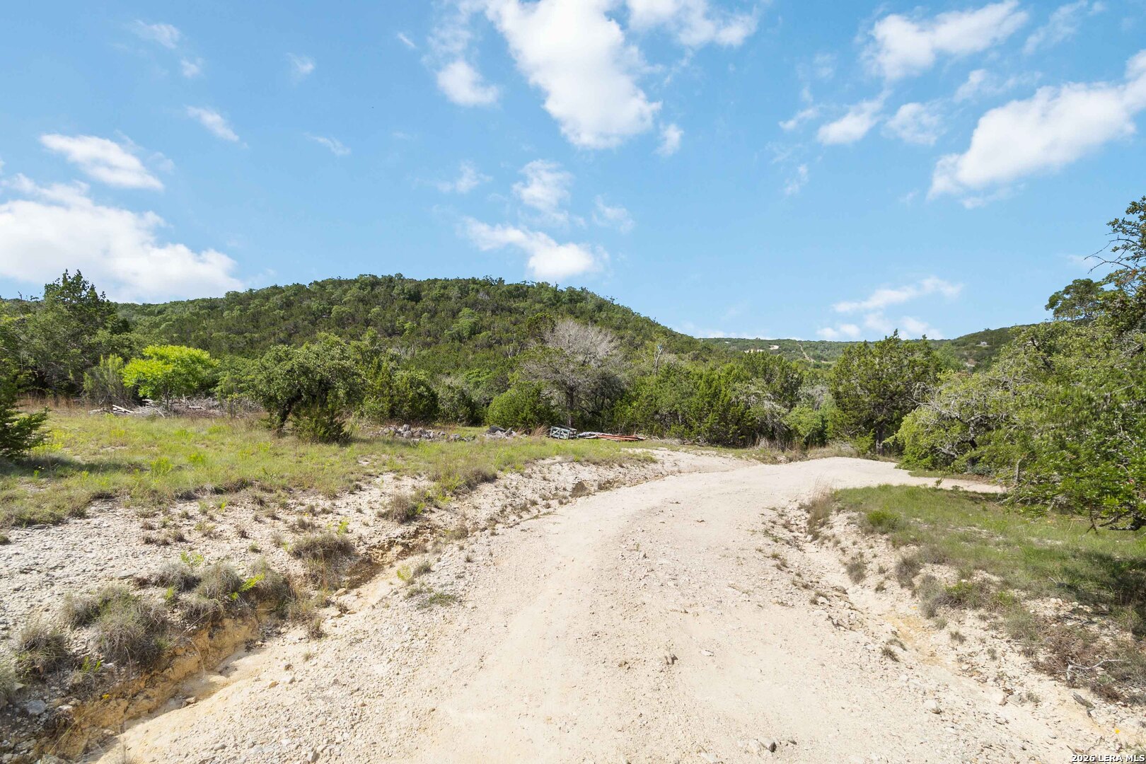 221 Apacheria Pass W Comfort TX 78013