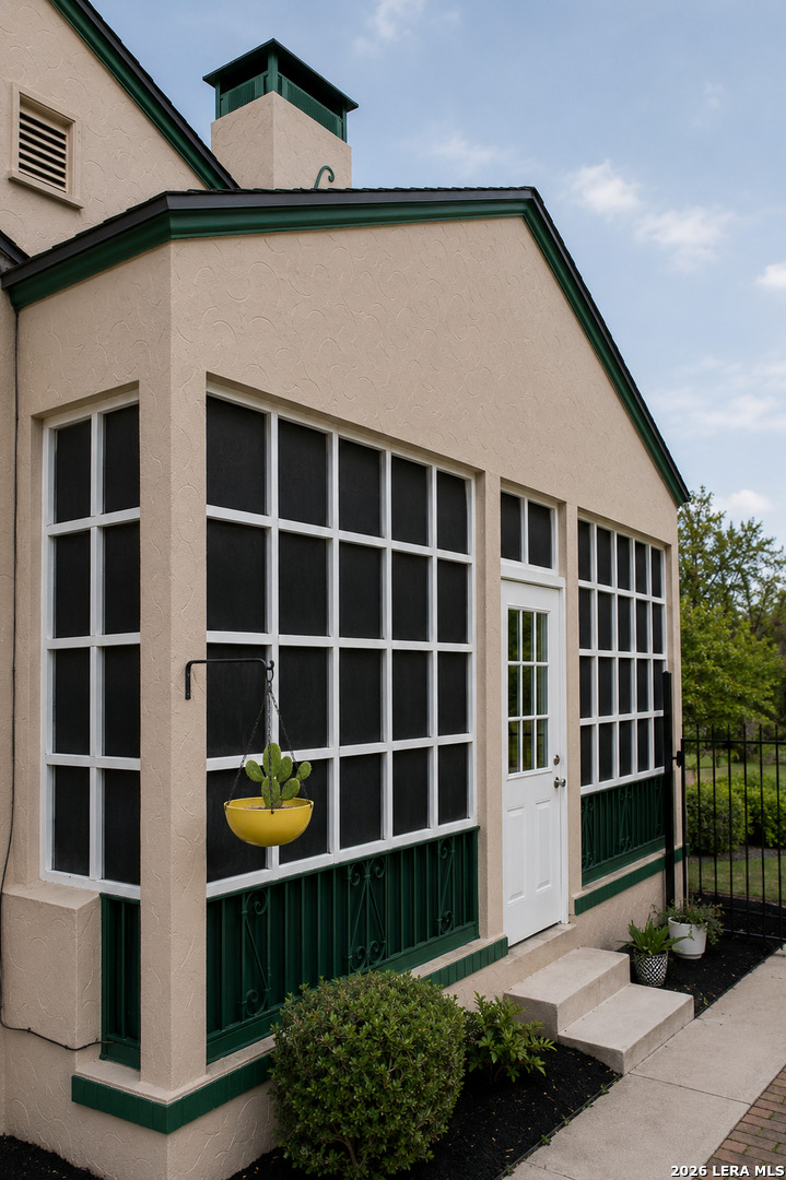 306 W Lullwood Avenue San Antonio TX 78212