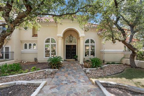 37 Champion Trail San Antonio TX 78258