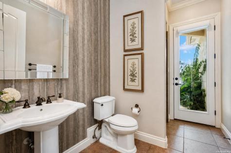 37 Champion Trail San Antonio TX 78258