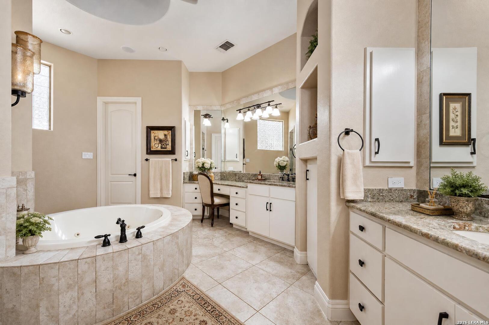 37 Champion Trail San Antonio TX 78258