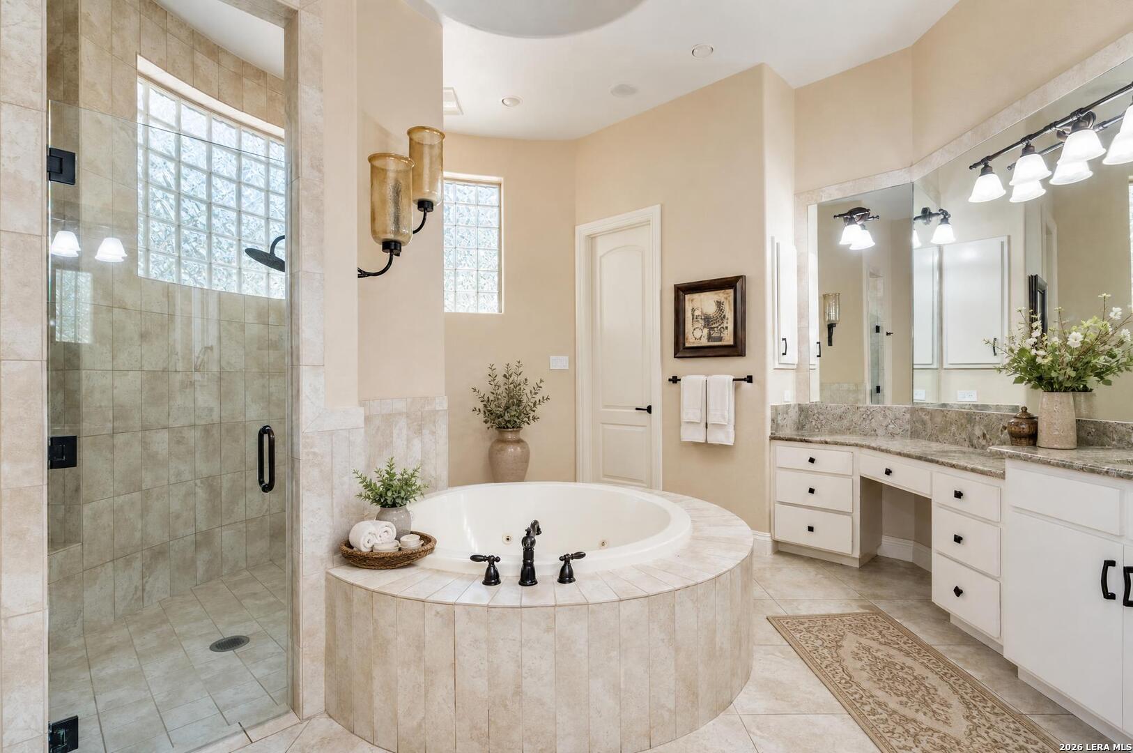 37 Champion Trail San Antonio TX 78258