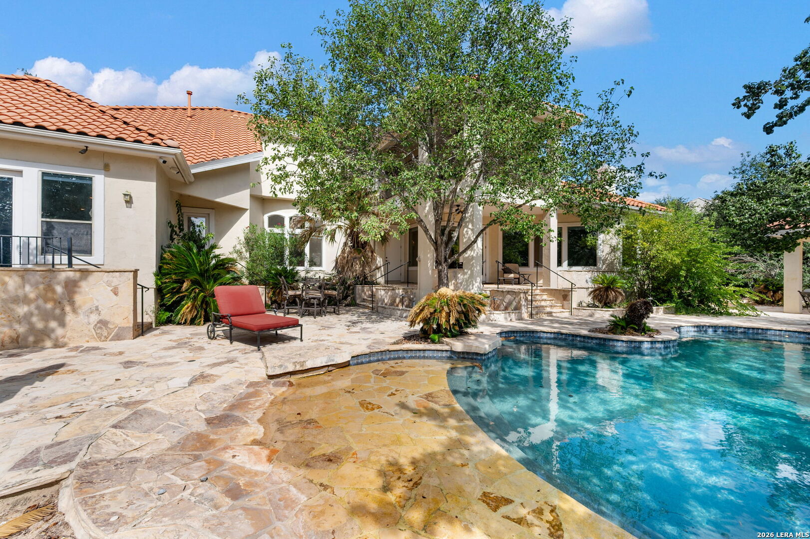 37 Champion Trail San Antonio TX 78258