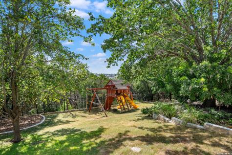37 Champion Trail San Antonio TX 78258