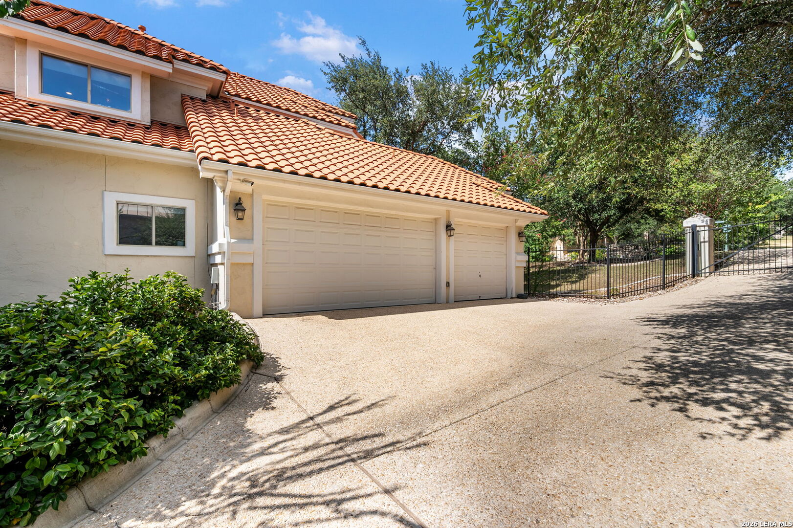 37 Champion Trail San Antonio TX 78258