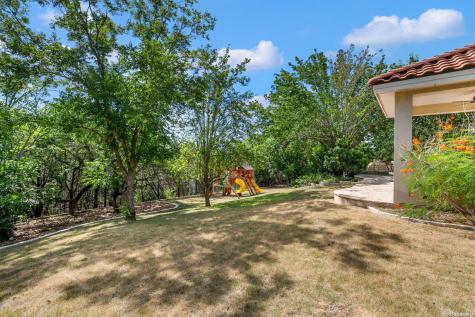 37 Champion Trail San Antonio TX 78258