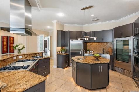 37 Champion Trail San Antonio TX 78258