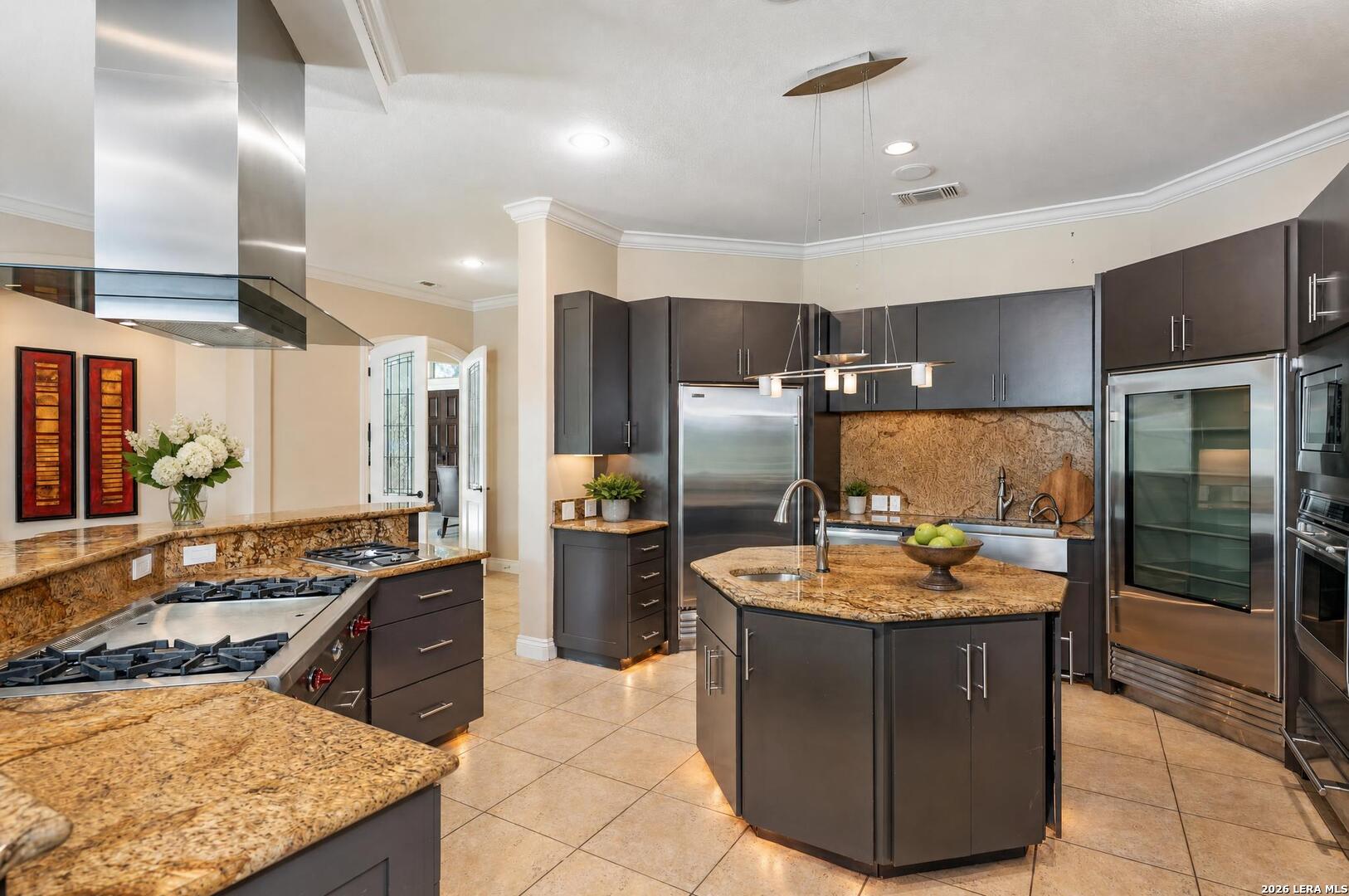 37 Champion Trail San Antonio TX 78258