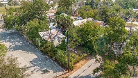 1825 N Palmetto San Antonio TX 78208