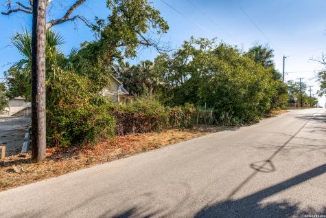 1825 N Palmetto San Antonio TX 78208