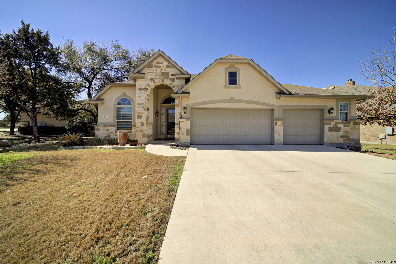 415 Mission Hill New Braunfels TX 78132