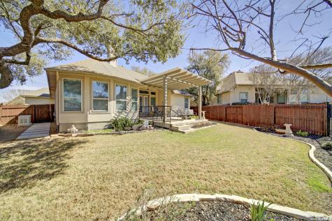 415 Mission Hill New Braunfels TX 78132