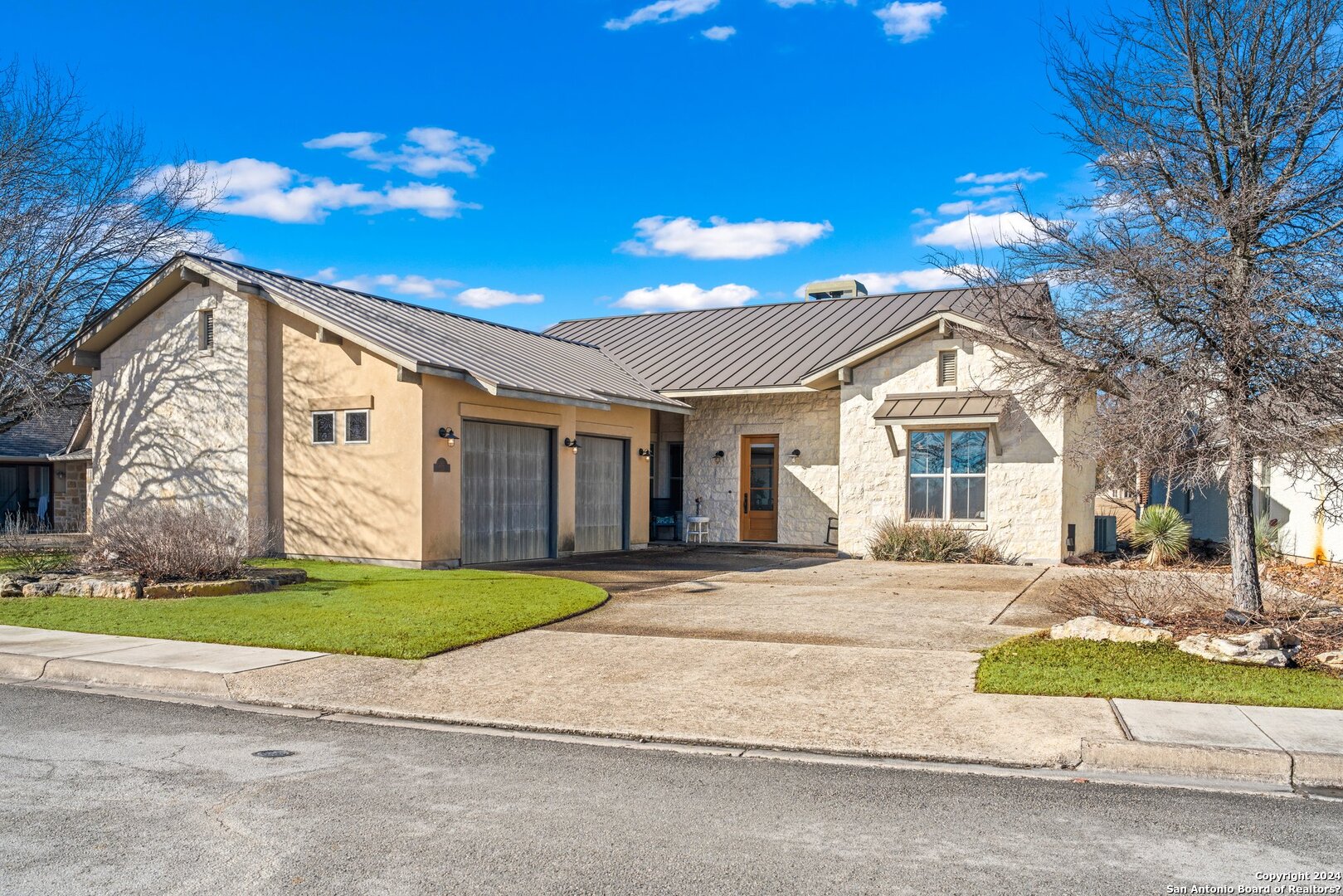 2821 Rock Barn Drive Kerrville TX 78028
