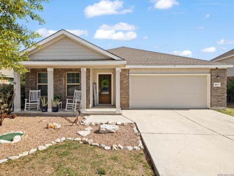 5677 Cross Over New Braunfels TX 78132