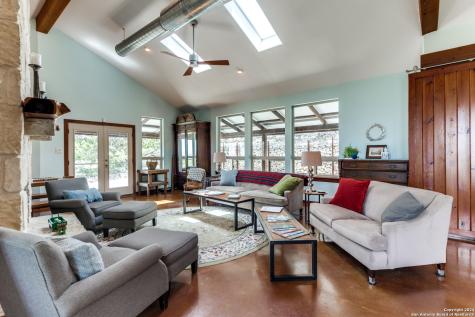 180 Majestic Oaks Drive Boerne TX 78006