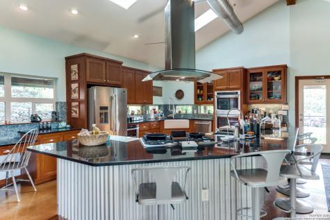 180 Majestic Oaks Drive Boerne TX 78006