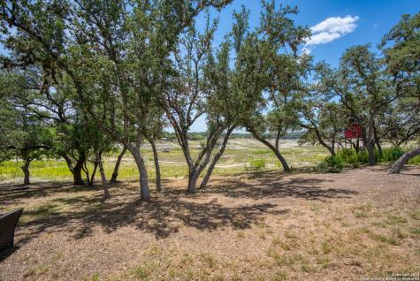 12501 Park Road 37 Lakehills TX 78063