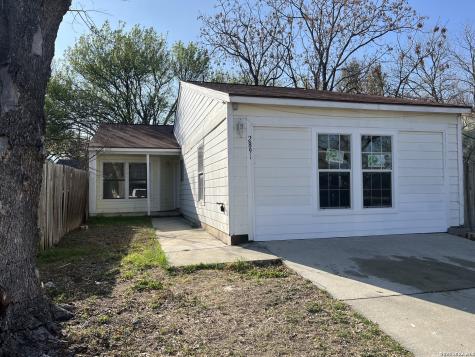 2891 Cherry Field San Antonio TX 78245