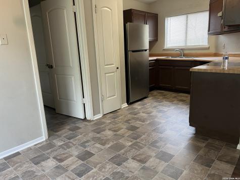 2891 Cherry Field San Antonio TX 78245
