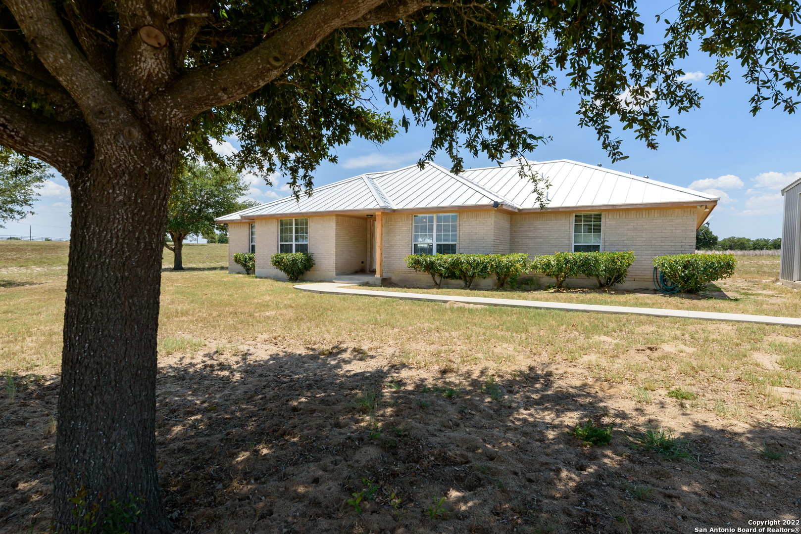 653 Lake Valley Drive La Vernia TX 78121