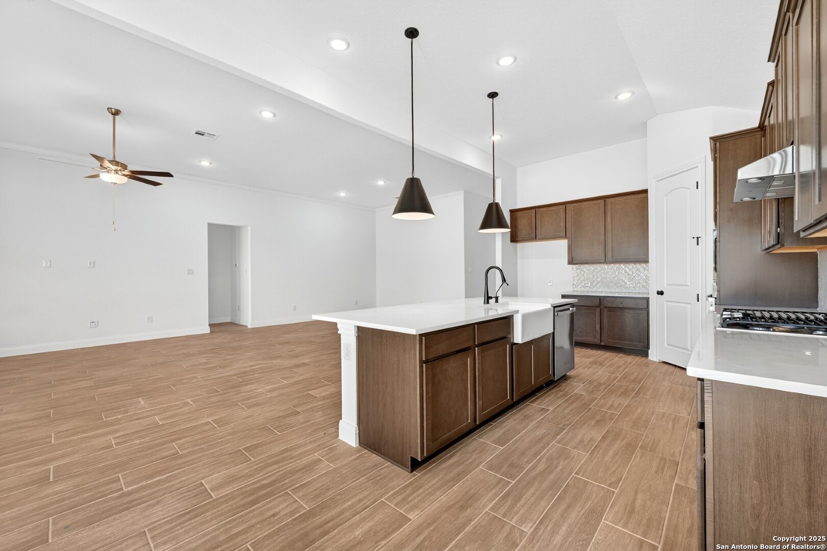 5823 Provo Place San Antonio TX 78263