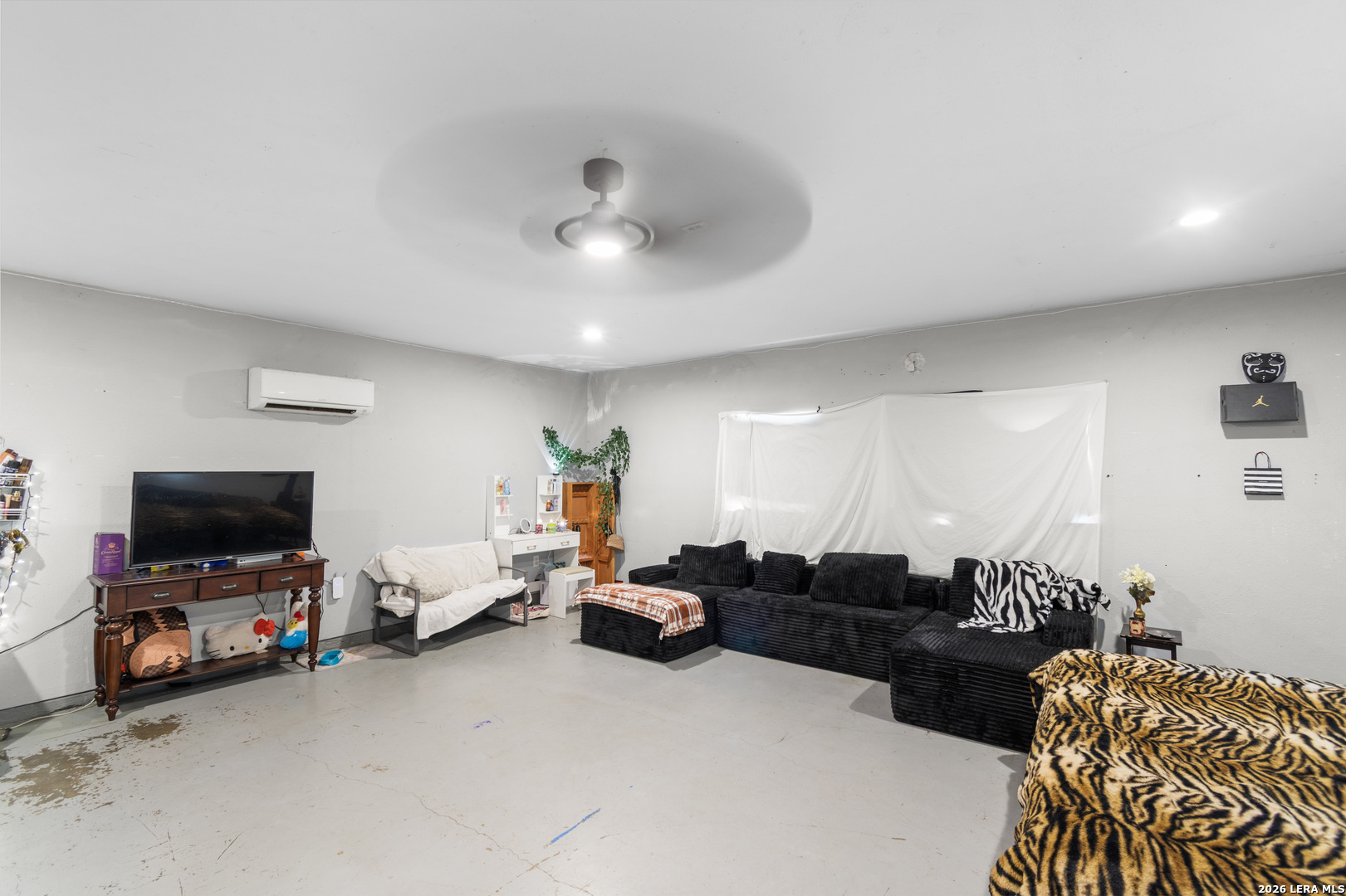 2633 County Road 120 Marble Falls TX 78654