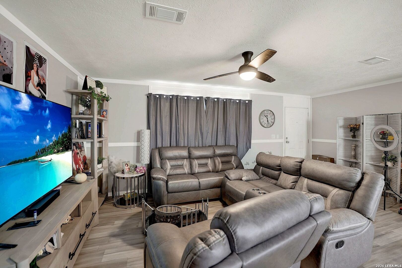 188 County Road 4643 Hondo TX 78861