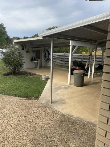 201 Greentree Schertz TX 78154